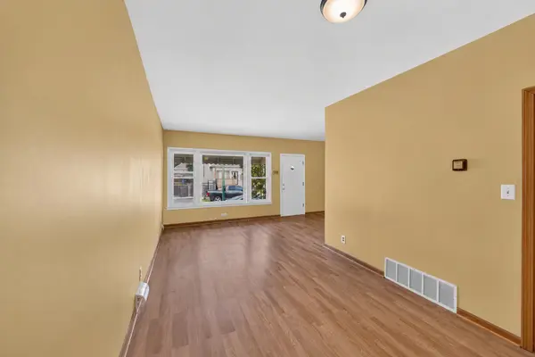 13151 S Burley AVE, Chicago, IL 60633
