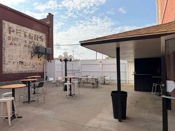 906 Hampshire ST, Quincy, IL 62301