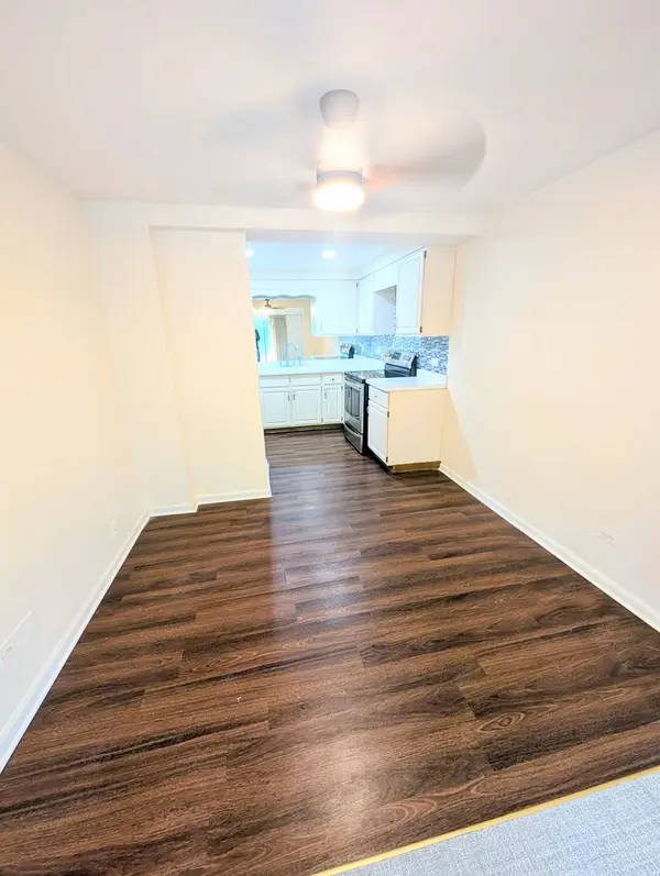 3505 Lakeview DR #104, Hazel Crest, IL 60429