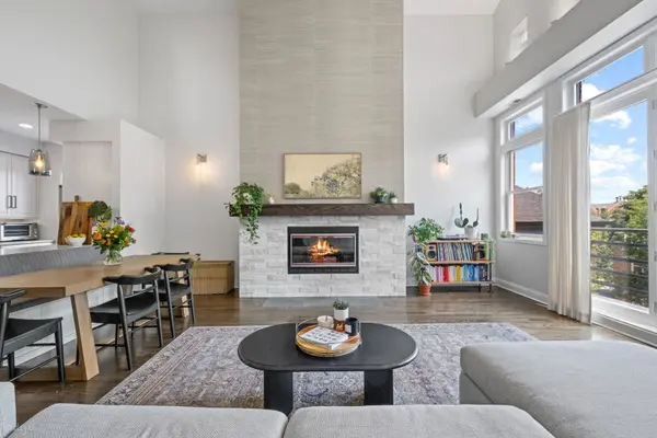 2850 N SOUTHPORT AVE #4, Chicago, IL 60657