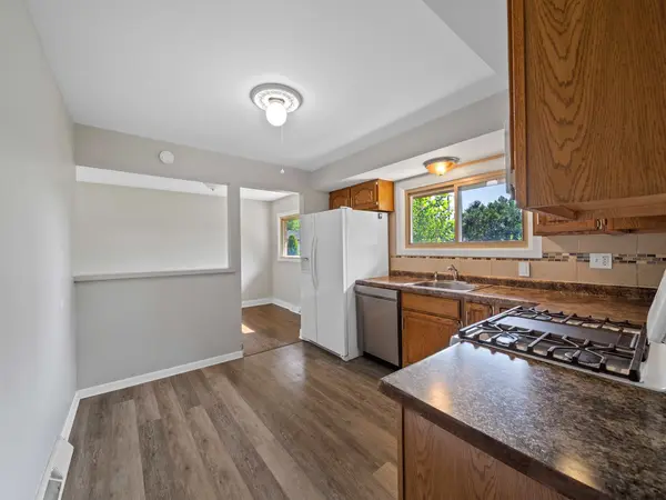 415 Tennyson RD, Bartlett, IL 60103