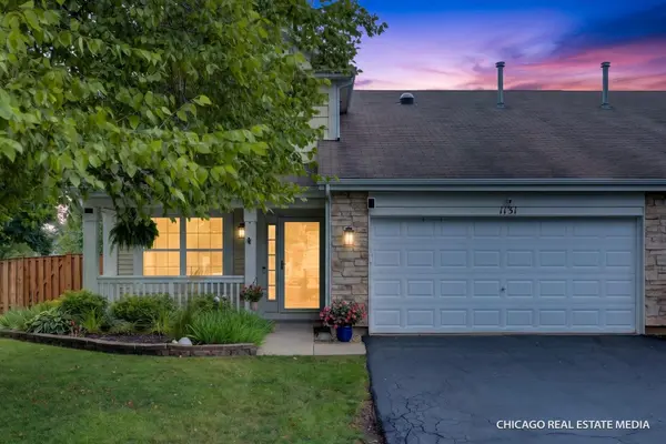 1131 Spinnaker ST, Pingree Grove, IL 60140