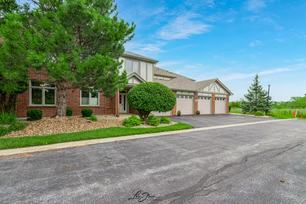 6242 Kallsen DR #2, Tinley Park, IL 60477