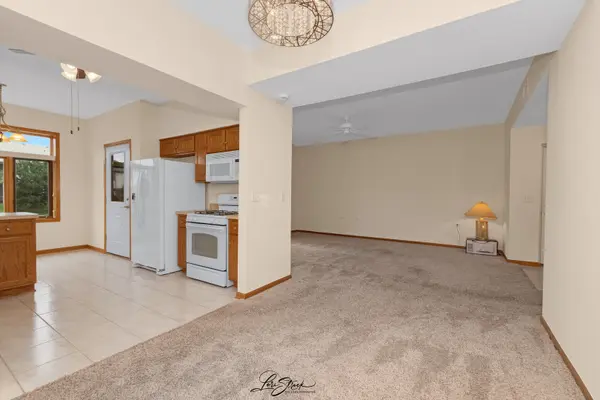6242 Kallsen DR #2, Tinley Park, IL 60477