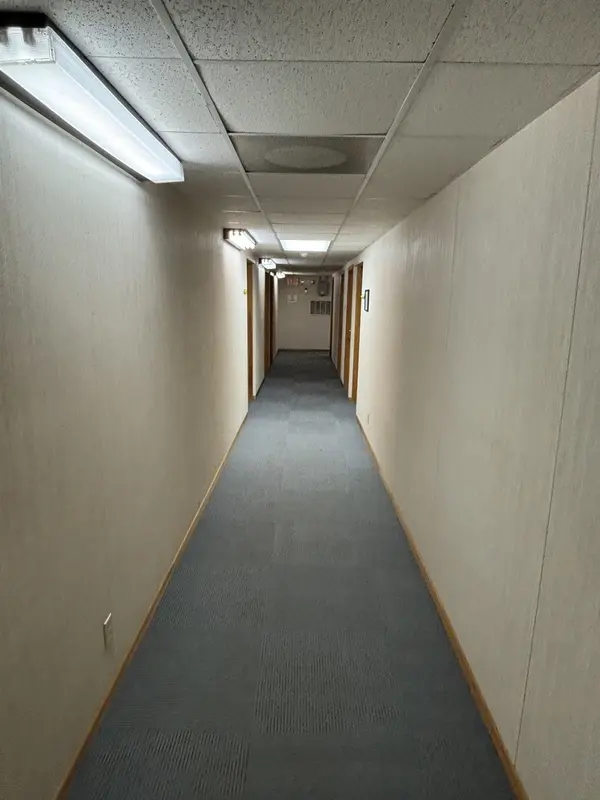 Address not disclosed, Clinton, IA 52732