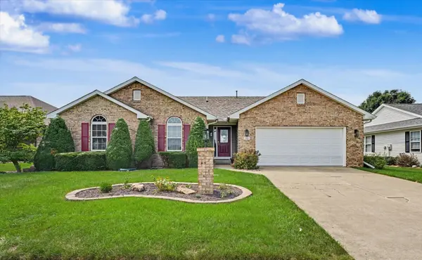 701 Pheasant Run RD, Tuscola, IL 61953