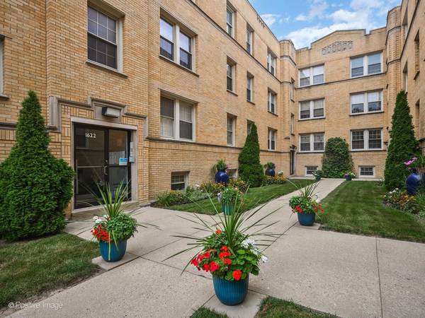1622 W WALLEN AVE #3N, Chicago, IL 60626