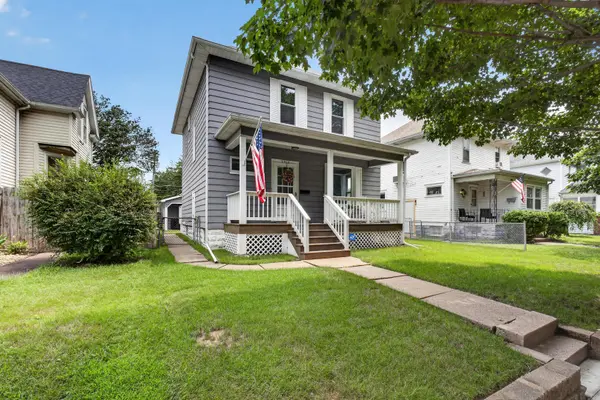 2012 15th Street A, Moline, IL 61265
