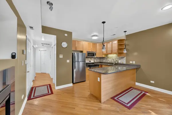 6938 S Dorchester AVE #2, Chicago, IL 60637