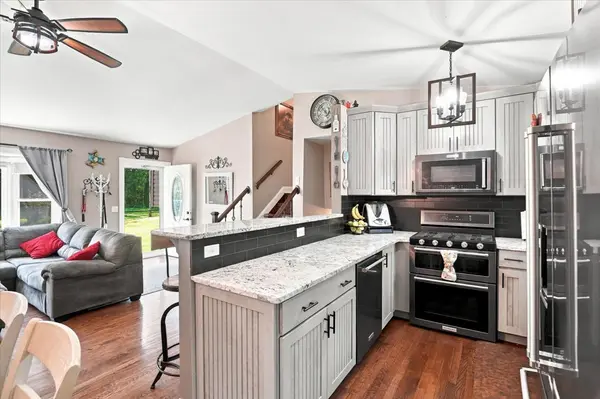 37348 N Illinois Route 83, Lake Villa, IL 60046