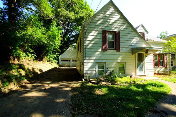 1485 46TH AVE, Rock Island, IL 61201