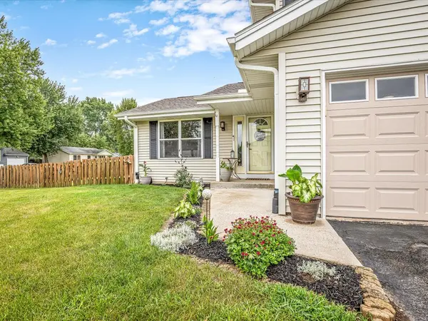 93 North Park RD, Machesney Park, IL 61115