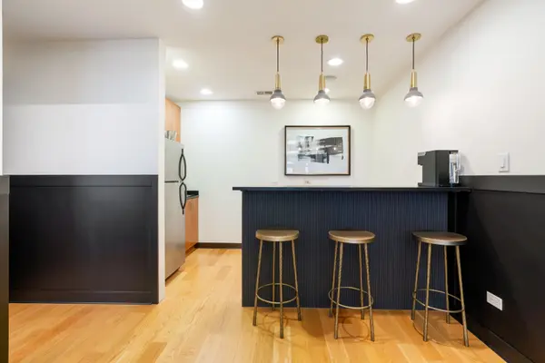 742 N LaSalle ST #5, Chicago, IL 60654