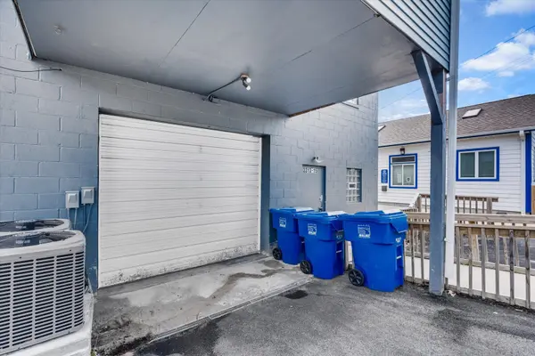 3313 Avenue of the Cities #2, Moline, IL 61265