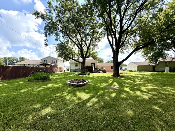 403 S Postlewaite ST, Alexis, IL 61412
