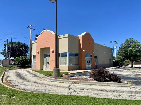 1910 W Springfield AVE, Champaign, IL 61821