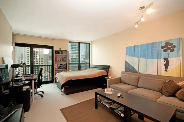 400 N LaSalle BLVD #2203, Chicago, IL 60654