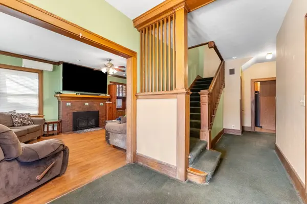 2664 Harrison ST, Davenport, IA 52806