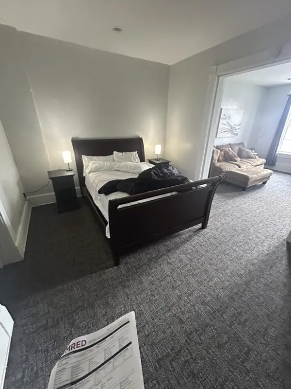 710 W 3rd ST, Davenport, IA 52802