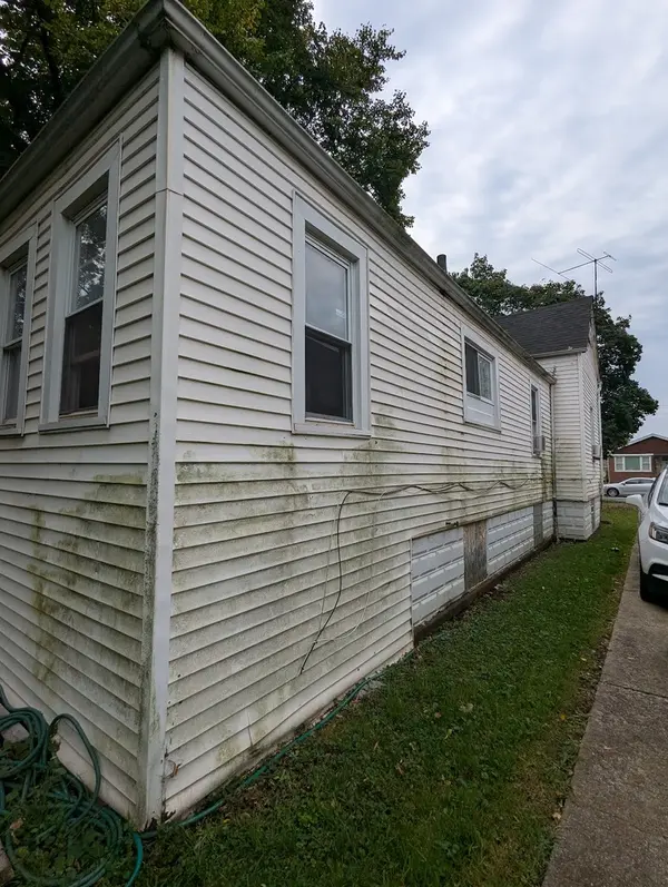 12541 S Wentworth AVE, Chicago, IL 60628