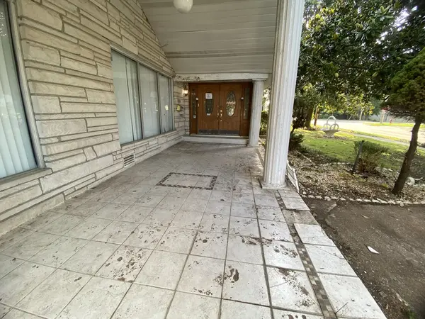 1504 E Saint Louis ST, West Frankfort, IL 62896