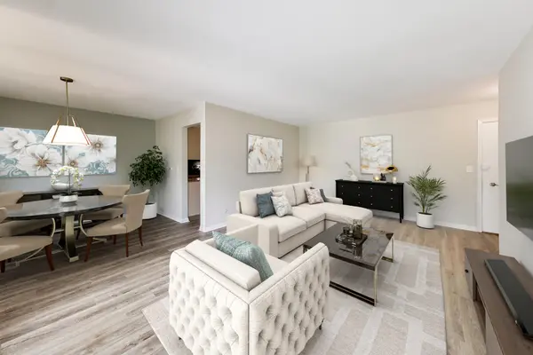 1040 Erie ST #505, Oak Park, IL 60302