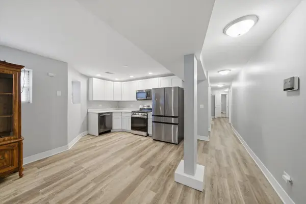 4541 S Prairie AVE #1N, Chicago, IL 60653
