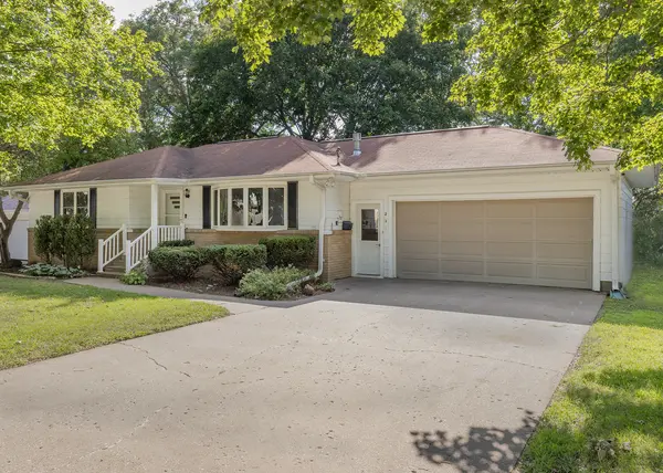 231 Hillcrest DR, Geneseo, IL 61254