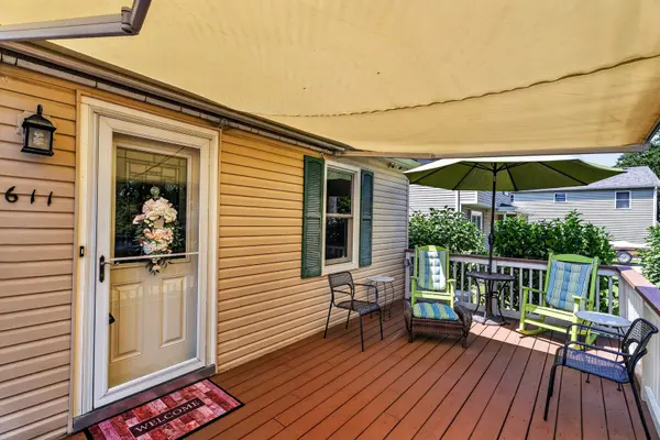 611 Table ST, Lockport, IL 60441