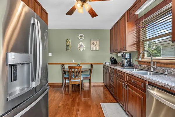 611 Table ST, Lockport, IL 60441
