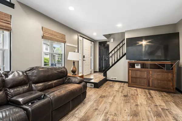 17037 East Circle DR #17037, Tinley Park, IL 60477