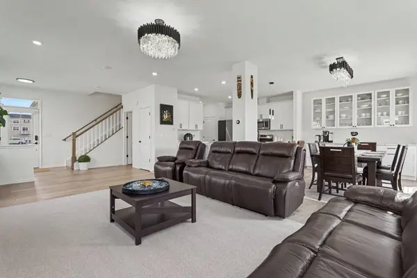 4414 Chelsea Manor CIR, Aurora, IL 60504