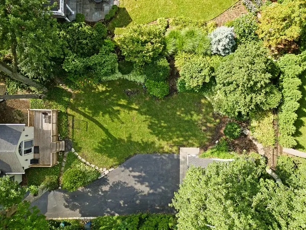 220 N Monroe ST, Hinsdale, IL 60521
