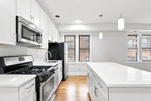 3729 N ELSTON AVE #3, Chicago, IL 60618