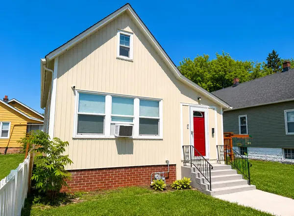 1729 Jackson ST, North Chicago, IL 60064