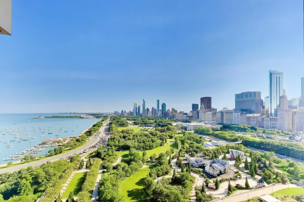 360 E Randolph ST #2502, Chicago, IL 60601