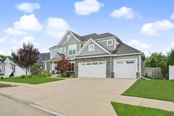 413 Lake Falls BLVD, Savoy, IL 61874