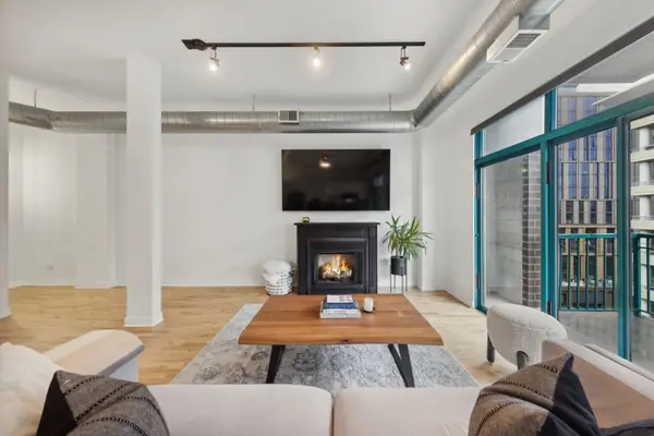 910 W Madison ST #704, Chicago, IL 60607
