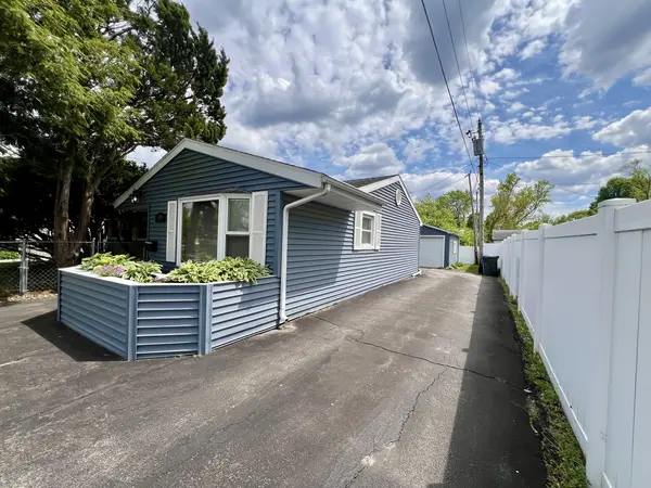 1309 Eureka ST, Urbana, IL 61801