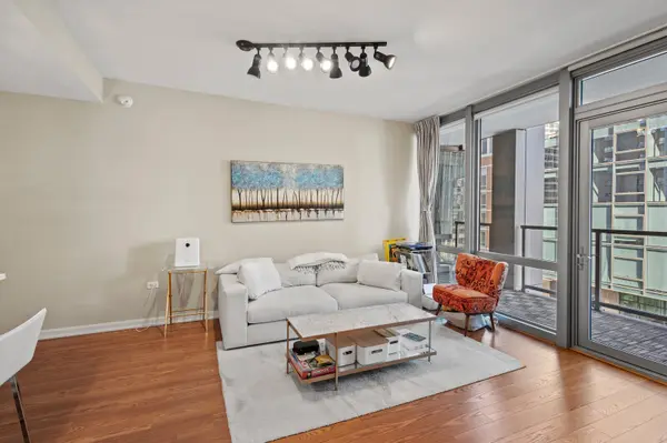 160 E Illinois ST #1307, Chicago, IL 60610