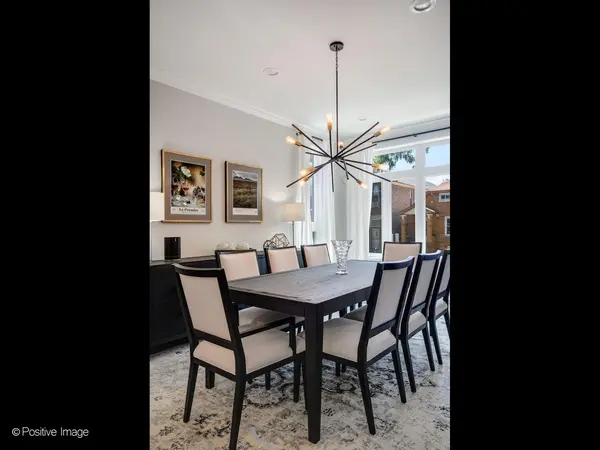 3017 S Quinn ST, Chicago, IL 60608