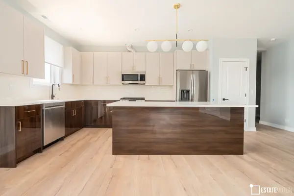 6849 W Belmont AVE #3, Chicago, IL 60634