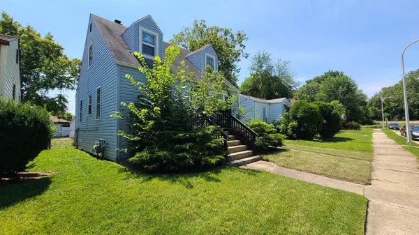 110 W 140th CT, Riverdale, IL 60827