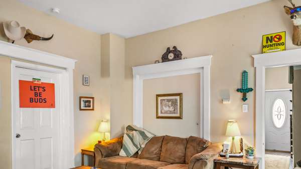 709 W California AVE, Urbana, IL 61801