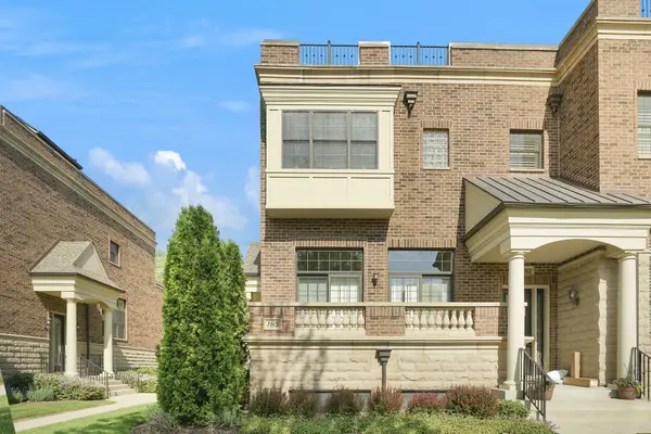 185 N Hickory AVE, Arlington Heights, IL 60004