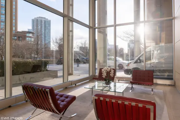 510 W Erie ST #906, Chicago, IL 60654