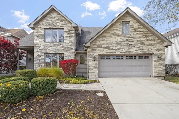 1319 Cranbrook CIR, Aurora, IL 60502