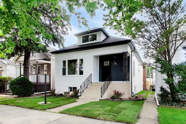 4911 W Argyle ST, Chicago, IL 60630
