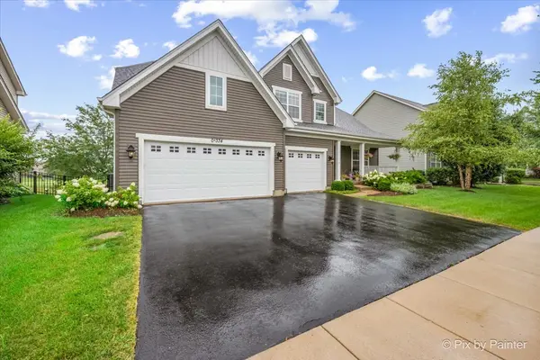 0N334 King DR N, Geneva, IL 60134