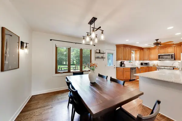 2147 Green Valley RD, Darien, IL 60561